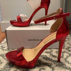 Aldo heels size 8.5